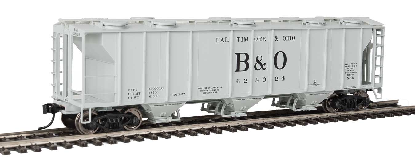 HO Scale WalthersMainline 50' Pullman-Standard PS-2 2893 3-Bay Covered Hopper
