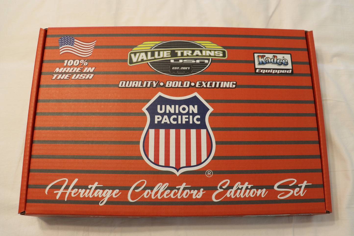 Value Trains Union Pacific Heritage Collectors Edition 8 Boxcar Set