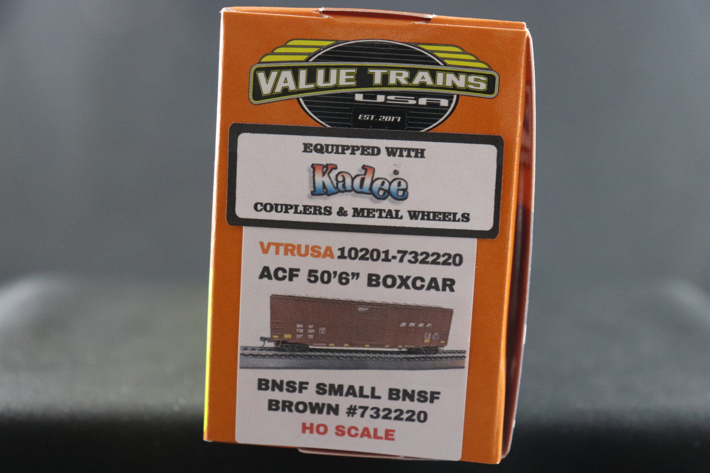 Value Trains BNSF Small "BNSF" Brown Boxcar #732220