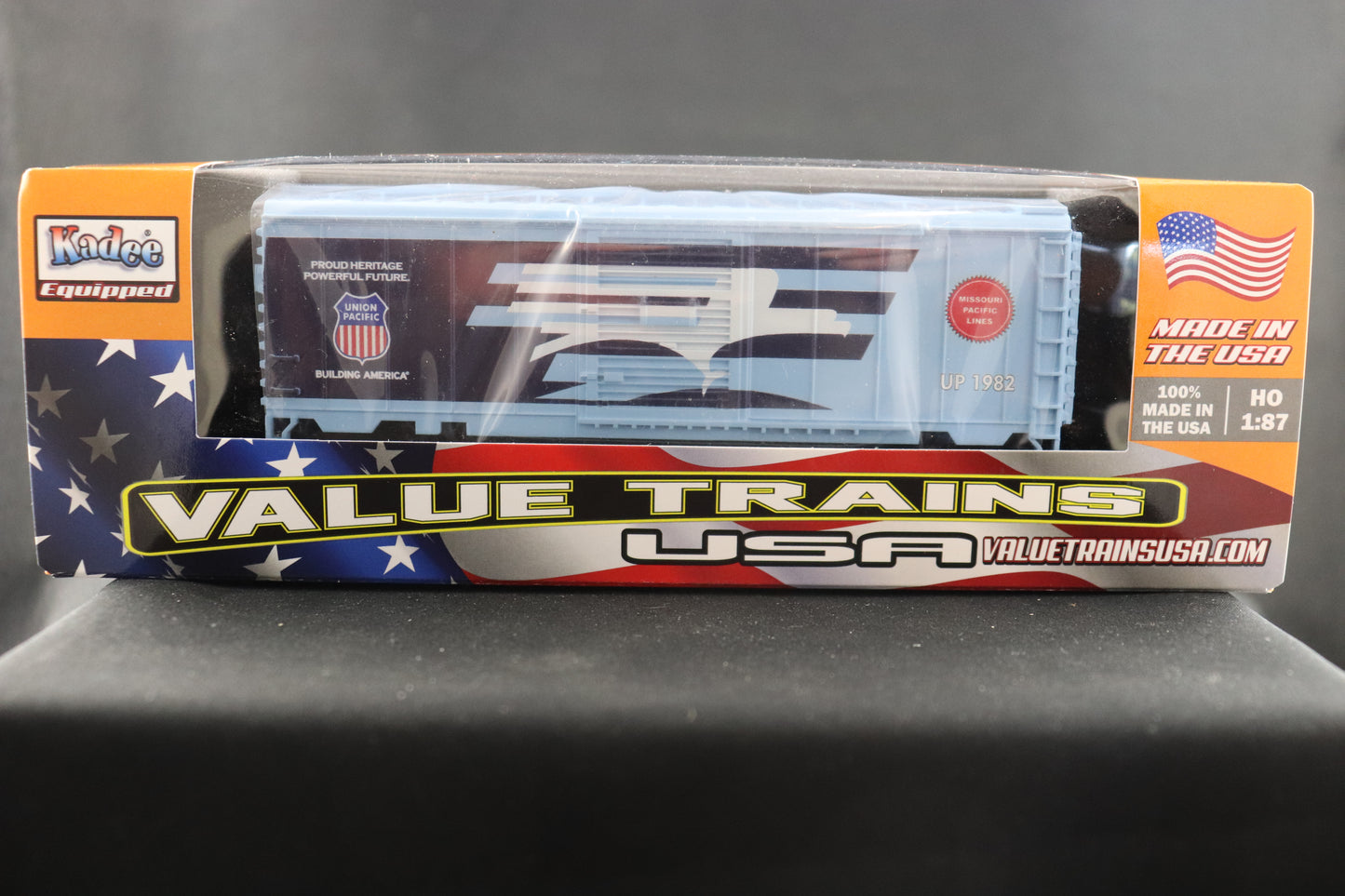 Value Trains 40' PS-1 Mo Pac Heritage Boxcar 40-001