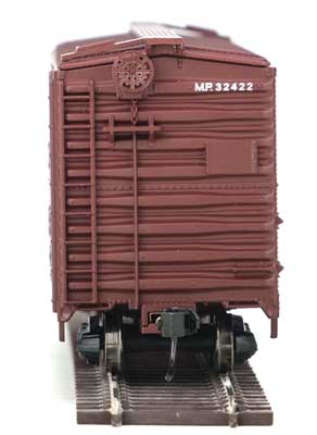 HO Scale WalthersMainline 40' Association of American Railroads 1944 Boxcar - Ready to Run MP #32422
