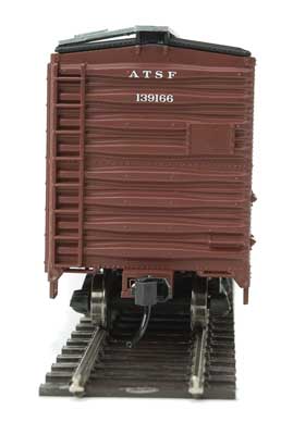 HO Scale WalthersMainline 40' Association of American Railroads 1944 Boxcar - Ready to Run SF#139166