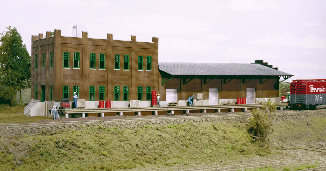 HO Scale Walthers Cornerstone Water Street Freight Terminal #3009