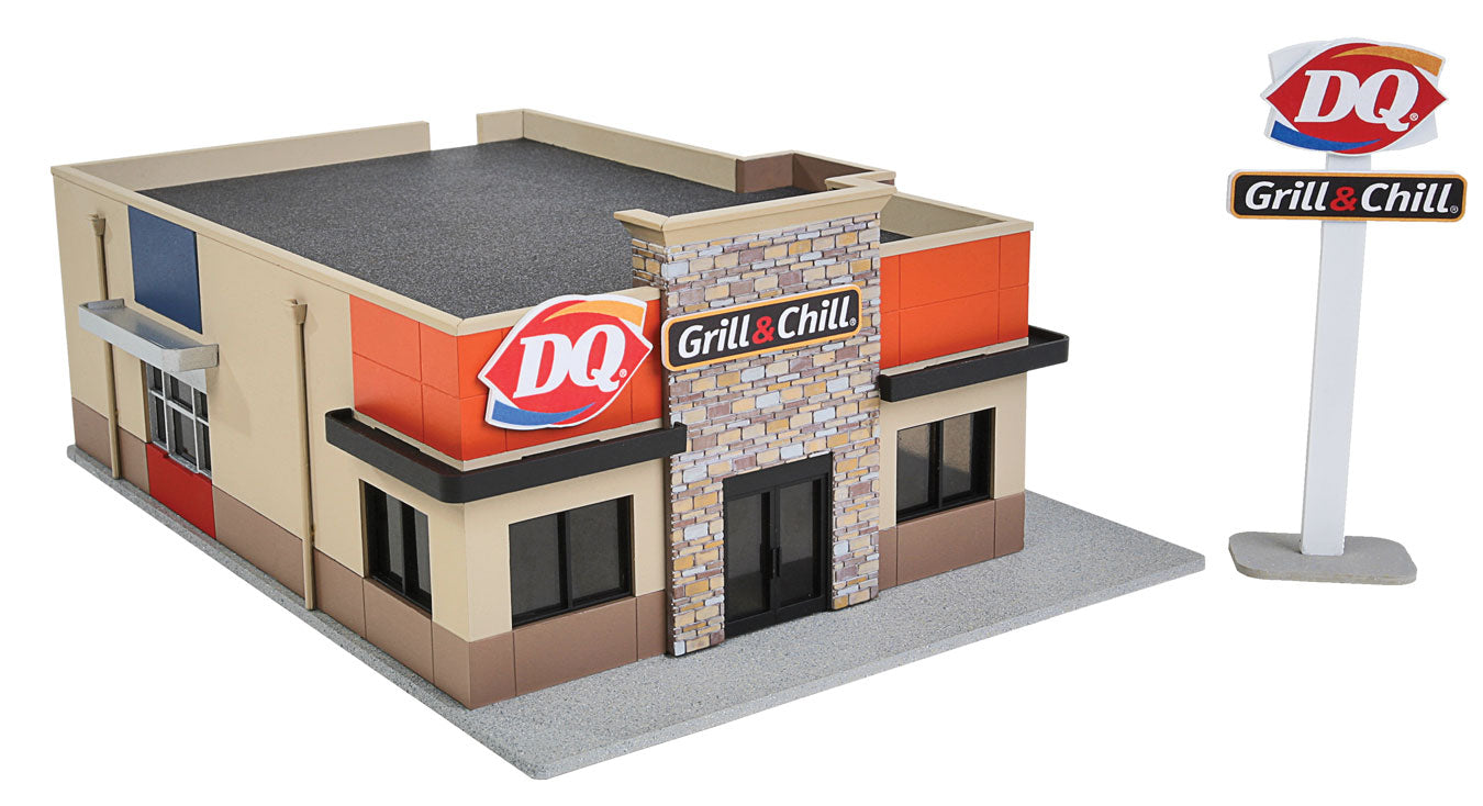 HO Scale Walthers Cornerstone DQ Grill & Chill(R) #3485
