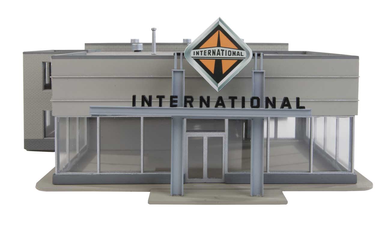 HO Scale Walthers Cornerstone International Truck Dealership