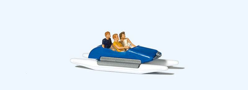 HO Scale Preiser Kg Pedal Boat w/Family Blue