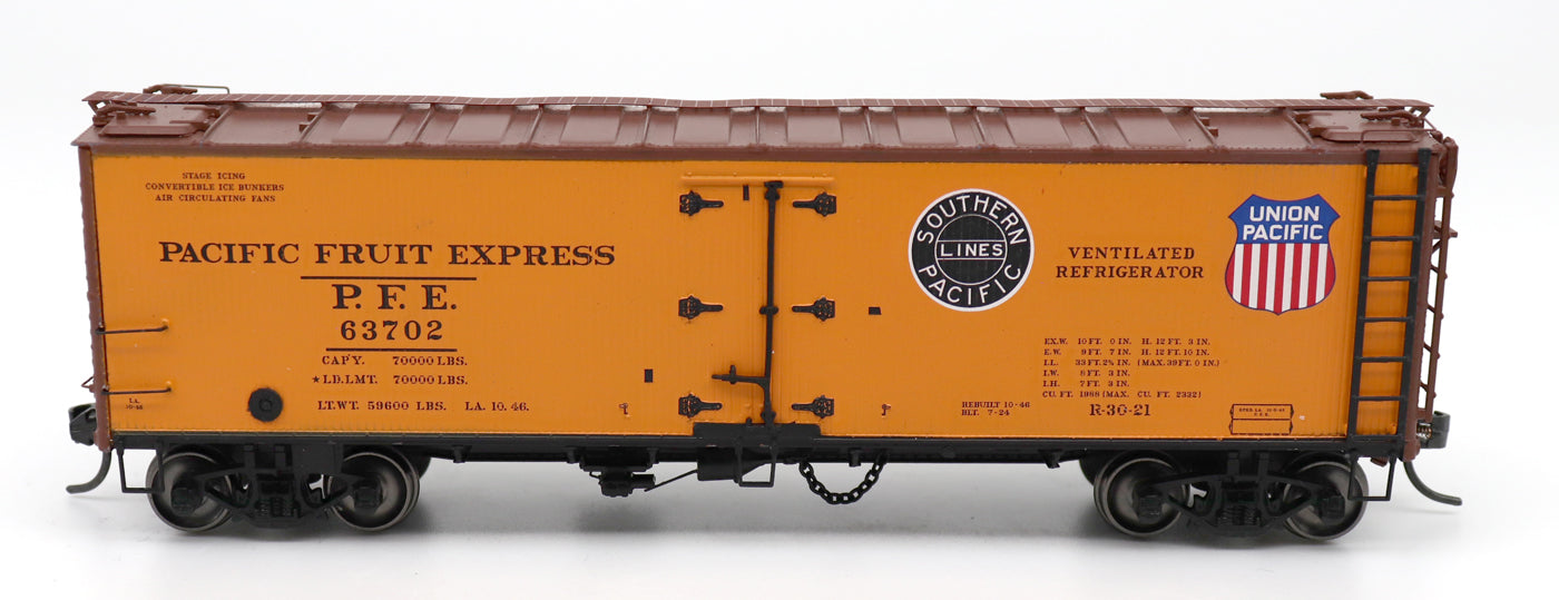 HO Scale Intermountain R-30-21 Wood Refrigerator Car # 65900
