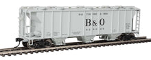 Load image into Gallery viewer, HO Scale WalthersMainline 50&#39; Pullman-Standard PS-2 2893 3-Bay Covered Hopper
