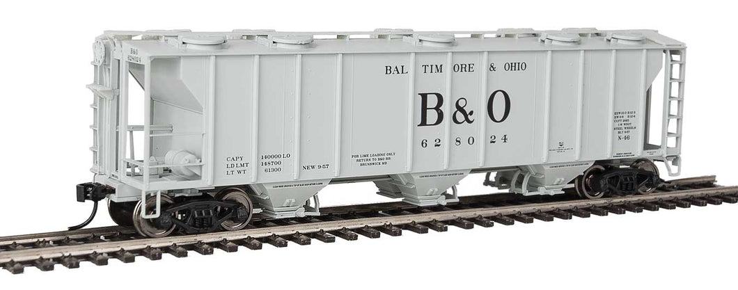 HO Scale WalthersMainline 50' Pullman-Standard PS-2 2893 3-Bay Covered Hopper