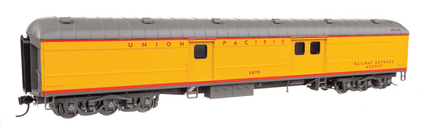 HO Scale Walthers Proto 70' Heavyweight Baggage Car w/Arched Roof - Ready to Run #17511