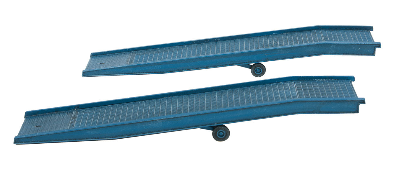 HO Scale Walthers Cornerstone Loading Ramps - pkg(2)