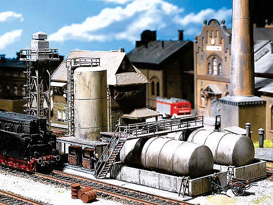 HO Scale Faller Diesel Fuel Facility #120157