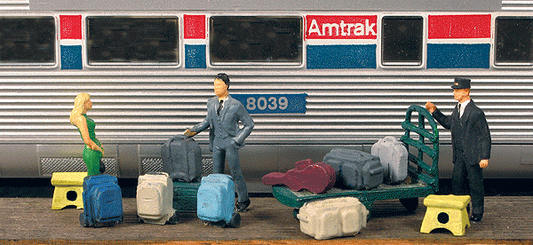 HO Scale Monroe Models Modern Luggage Set - Mini-Tales
