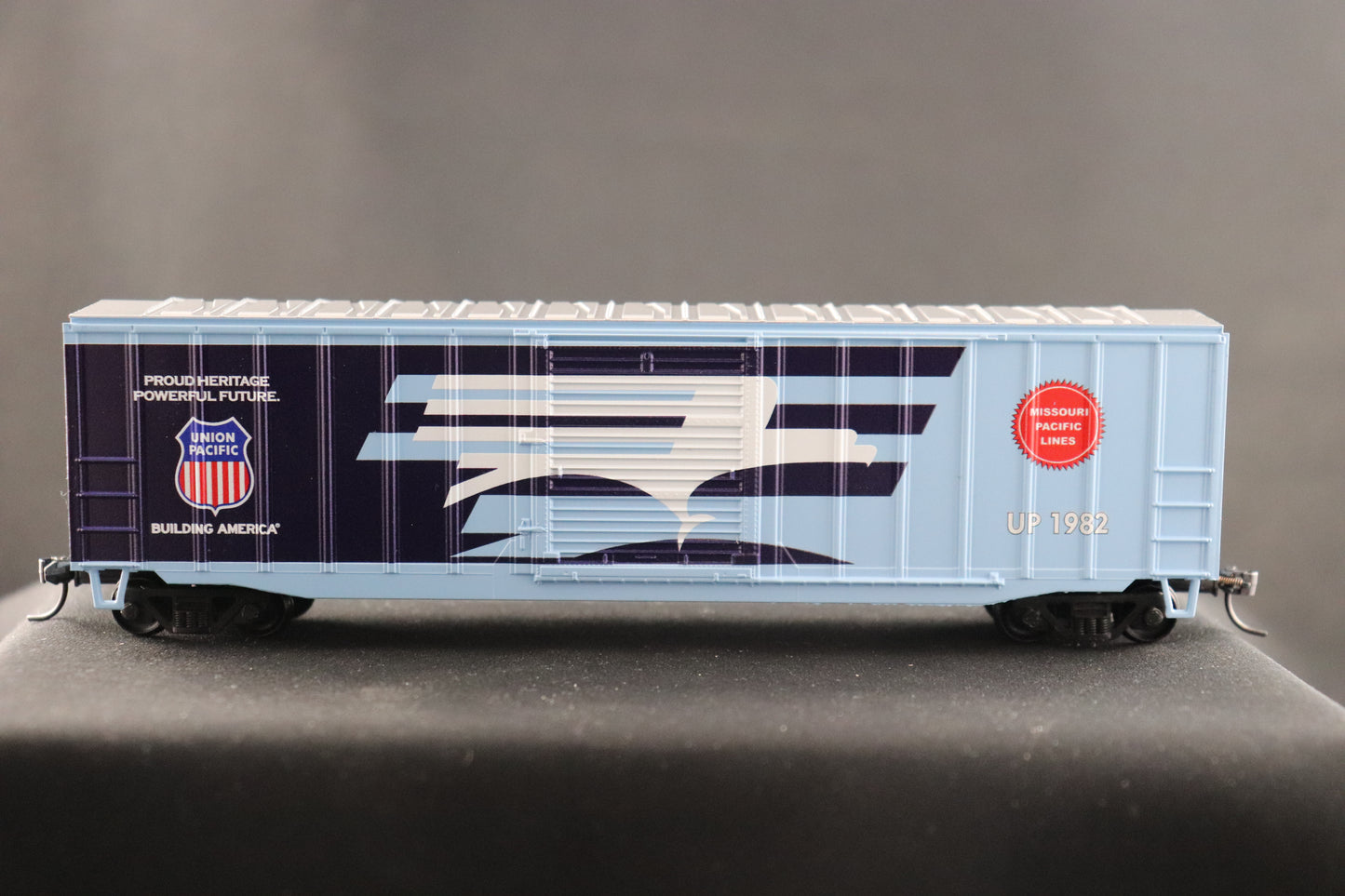 Value Trains MO Pac Heritage Boxcar