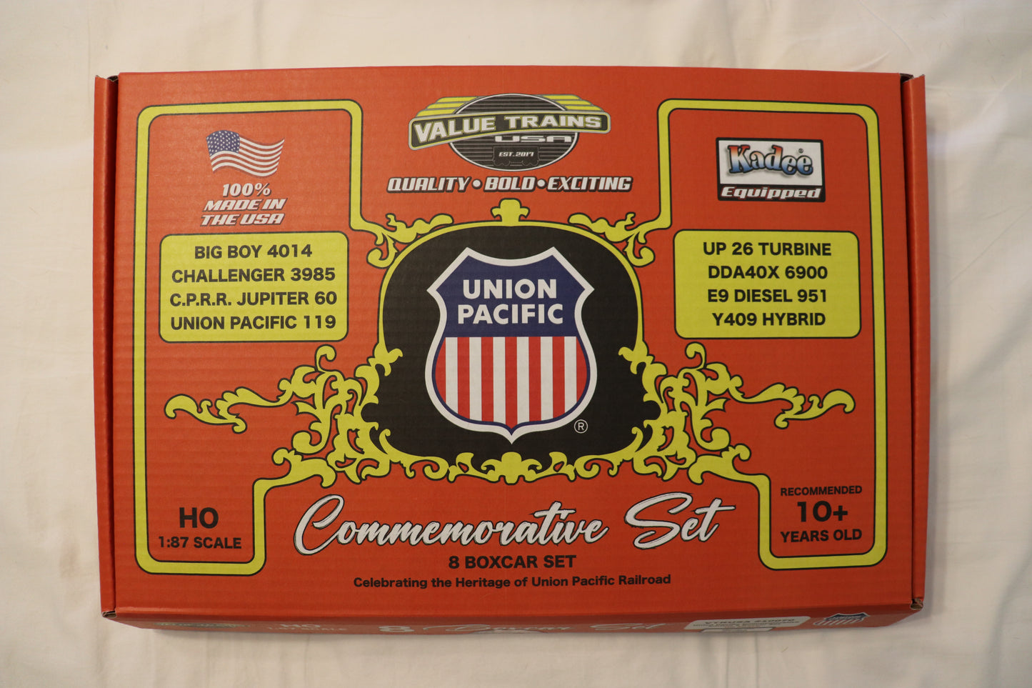 Value Trains Union Pacific Commemorative Edition 8 Boxcar Set