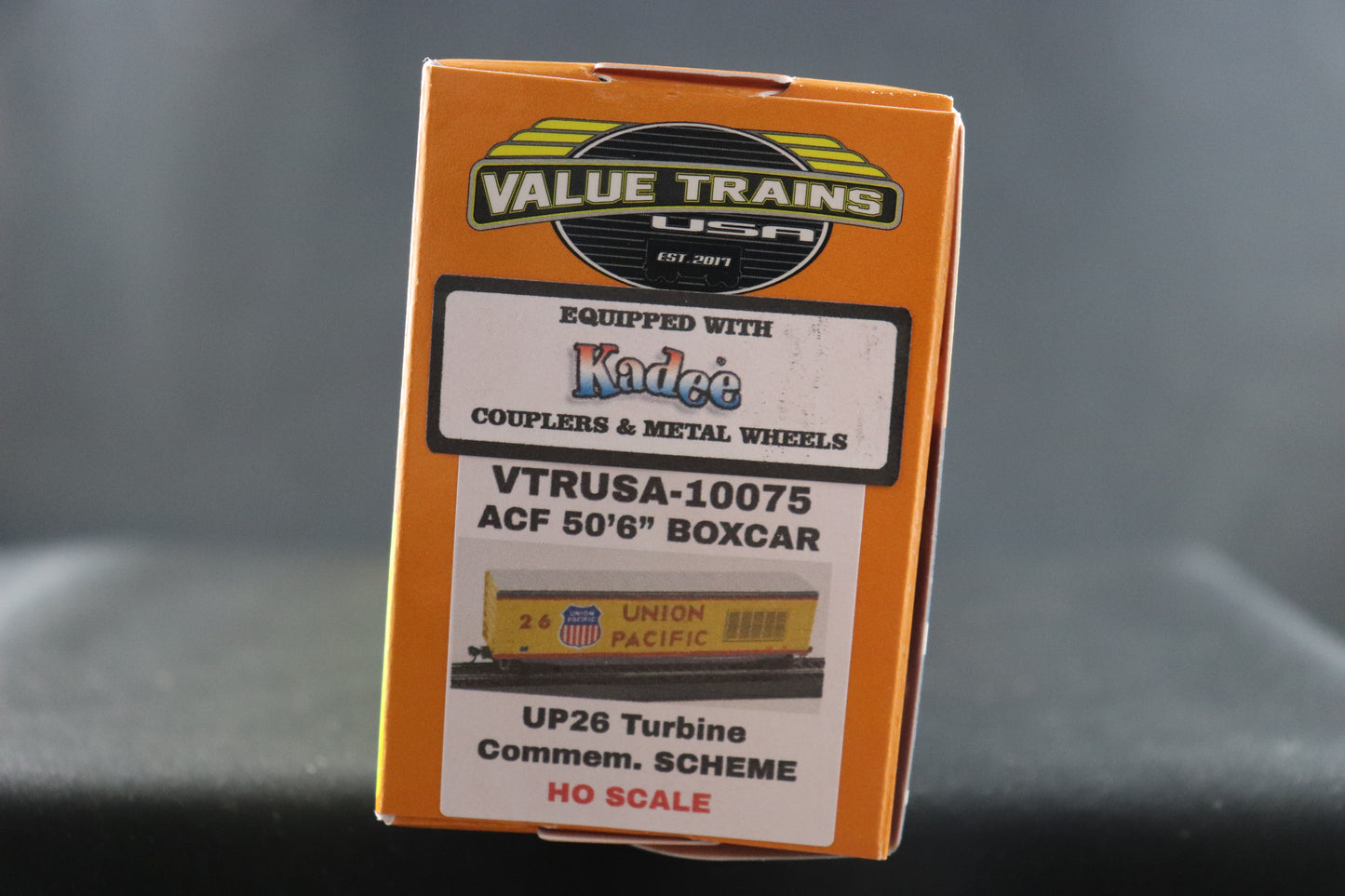 Value Trains UP26 Turbine Comm Boxcar