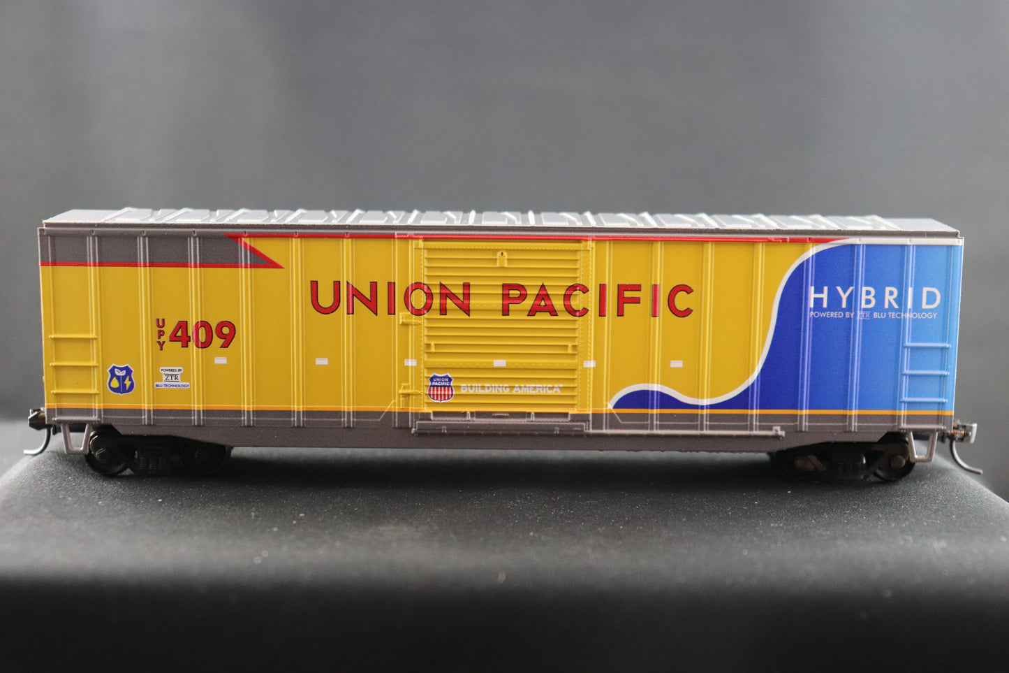 Value Trains Y409 Hybrid Commem Boxcar