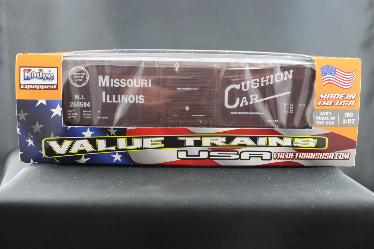 Value Trains Missouri Illinois Cushion Boxcar #250504