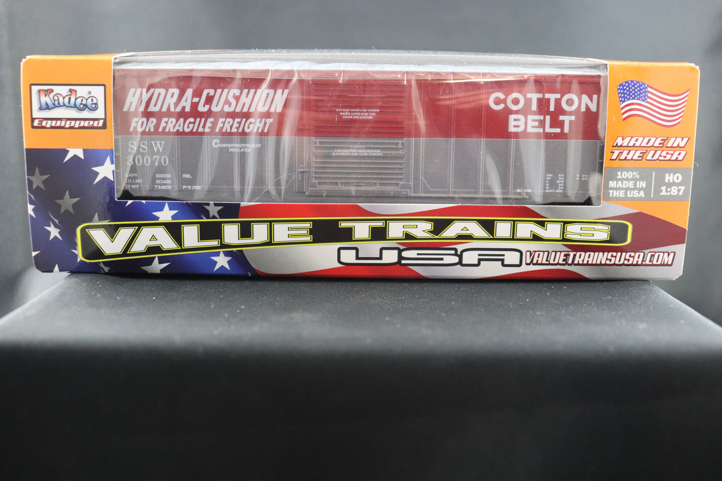 Value Trains Cotton Belt Two Tone Boxcar #30070
