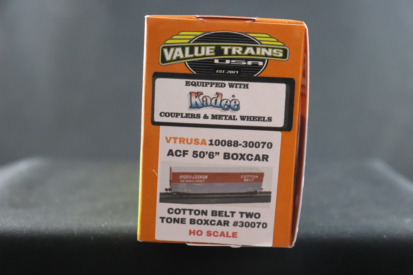 Value Trains Cotton Belt Two Tone Boxcar #30070
