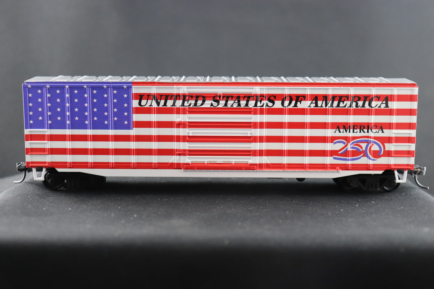 Value Trains USA 250 Flag Boxcar