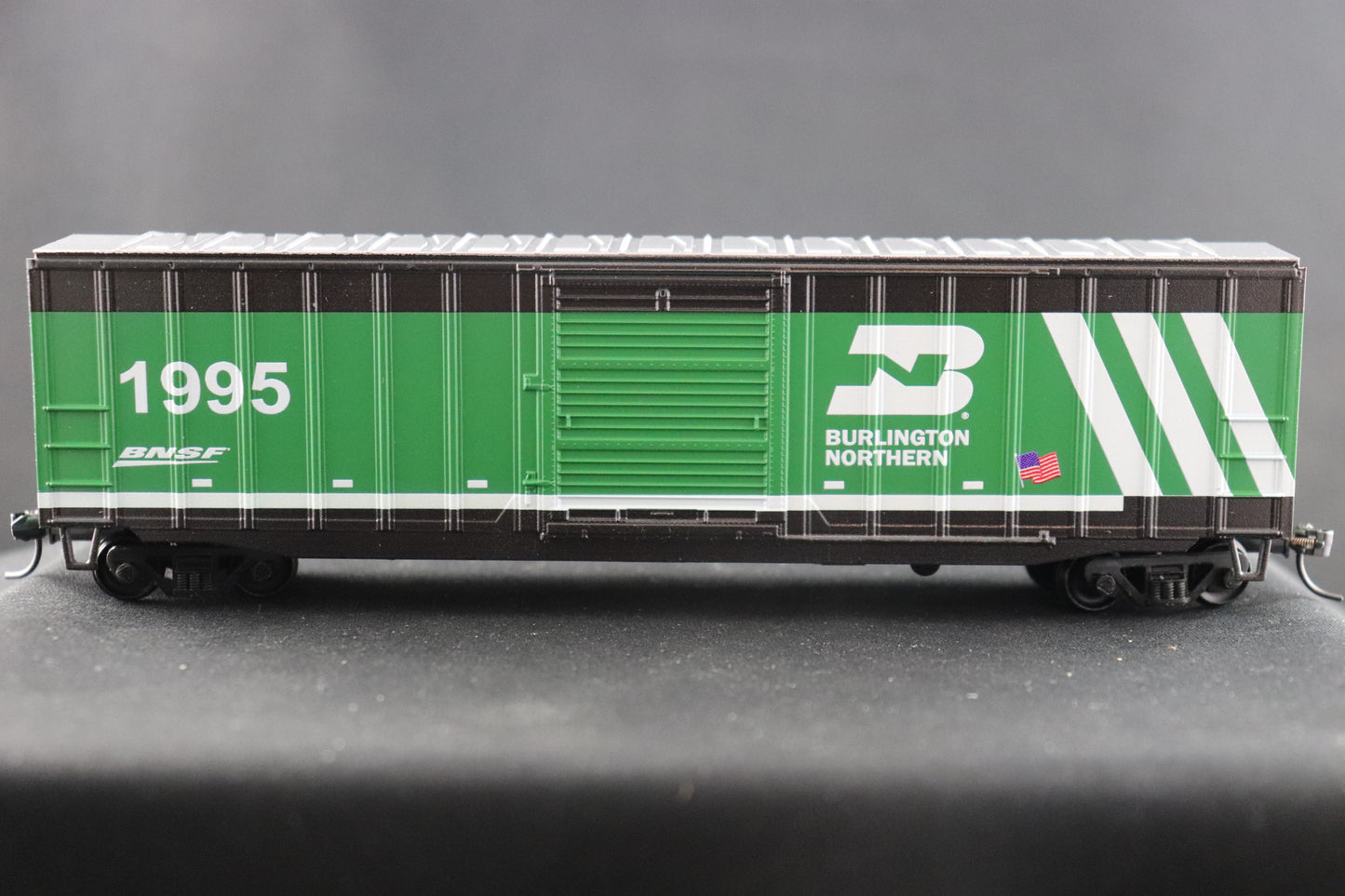 Value Trains Burlington Northern Heritage Boxcar
