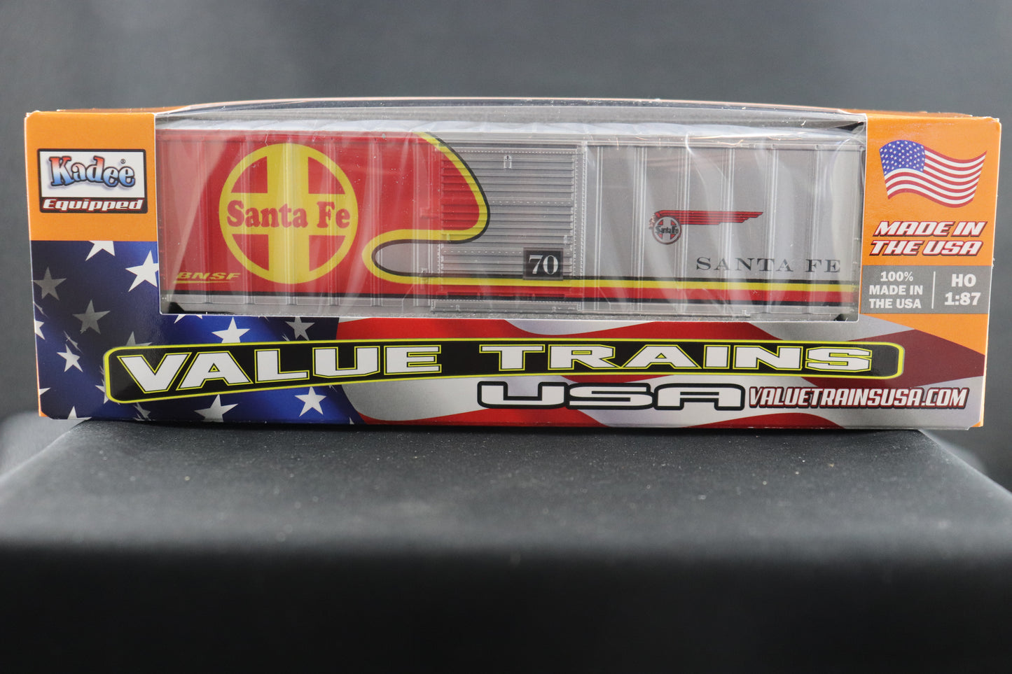 Value Trains Santa Fe Heritage Boxcar