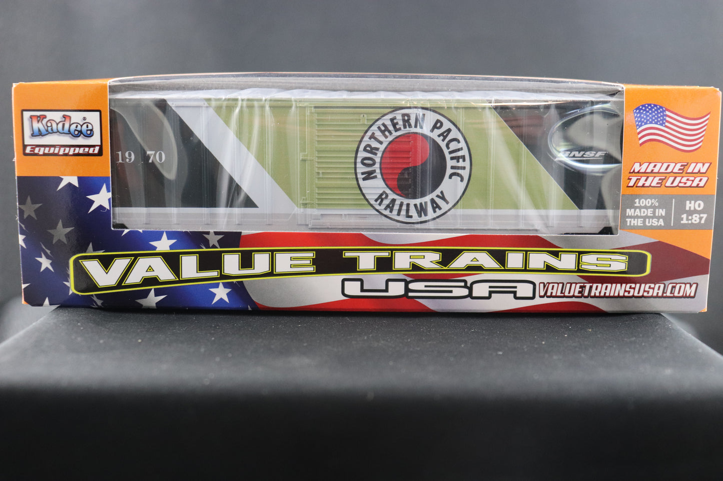 Value Trains Northern Pacific Heritage Boxcar