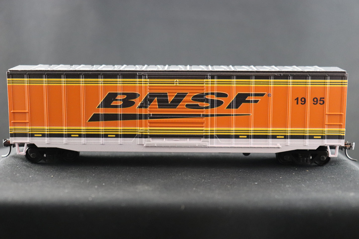 Value Trains BNSF Orange Heritage Boxcar