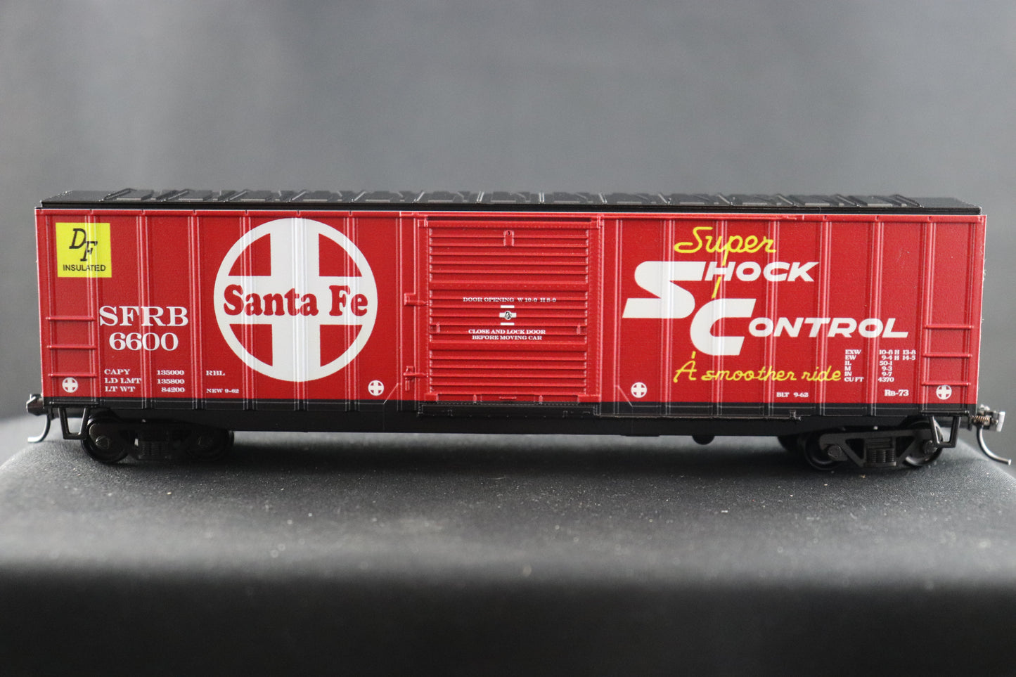 Value Trains SFRB Super Shock Control Boxcar #6600