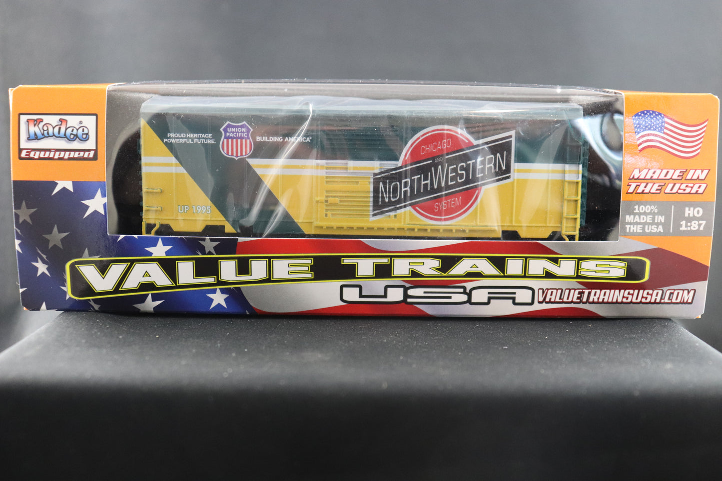 Value Trains 40' PS-1 Chicago NW Heritage Boxcar #40-005