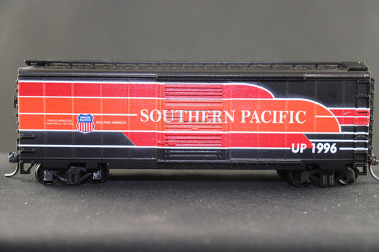Value Trains 40' PS-1 Southern Pacific Heritage Boxcar