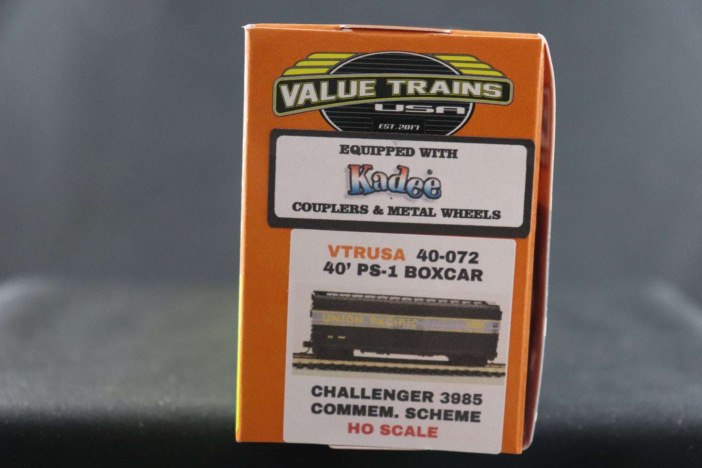 Value Trains 40' PS-1 Challenger 3985 Commem Boxcar
