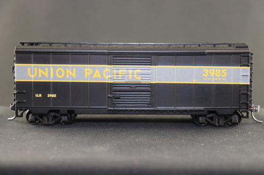 Value Trains 40' PS-1 Challenger 3985 Commem Boxcar