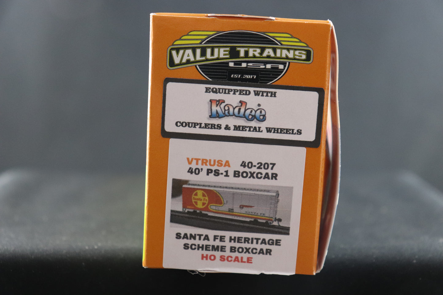 Value Trains 40' PS-1 Santa Fe Heritage Boxcar #40-207