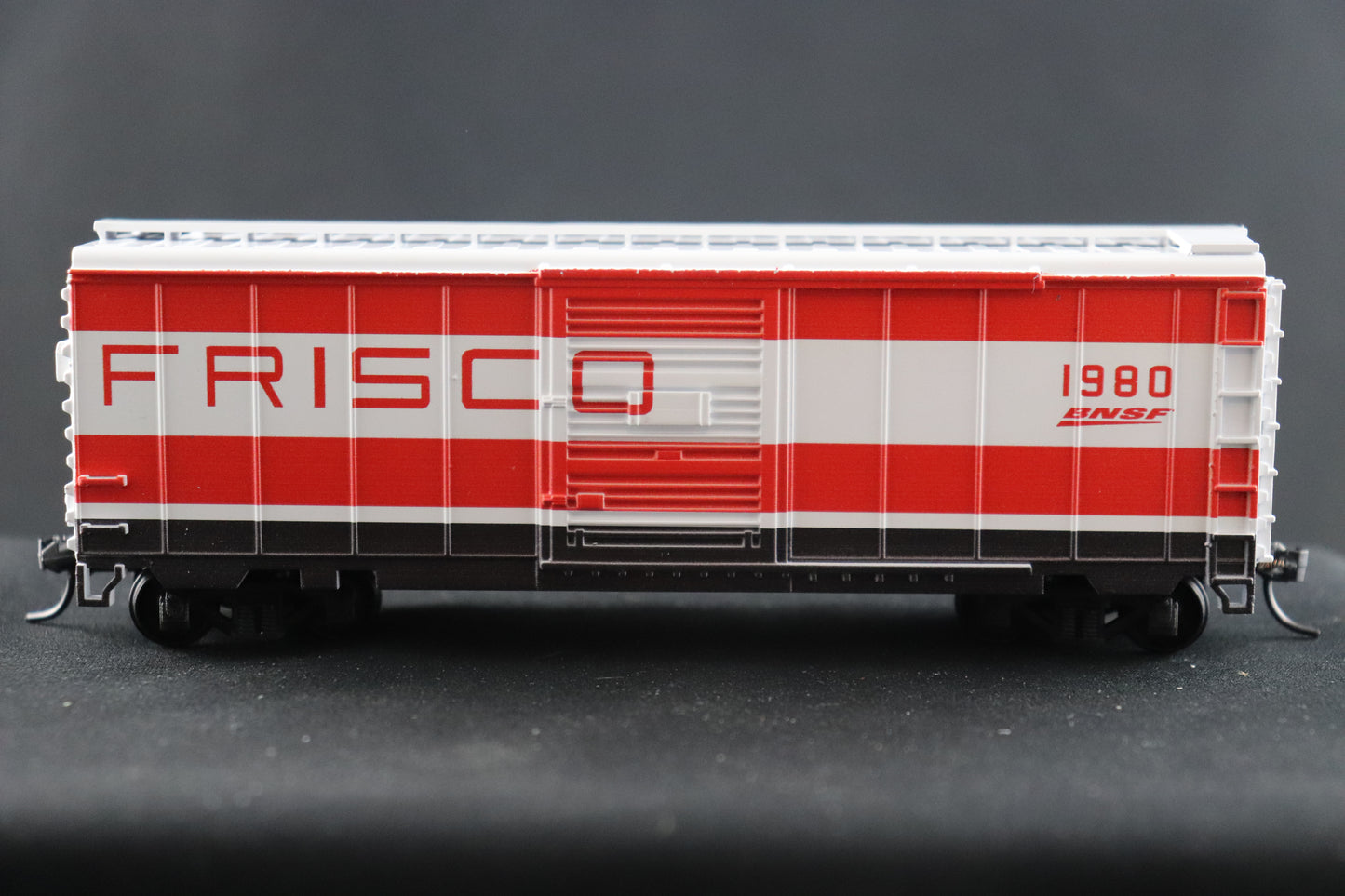 Value Trains 40' PS-1 Frisco Heritage Boxcar #40-210