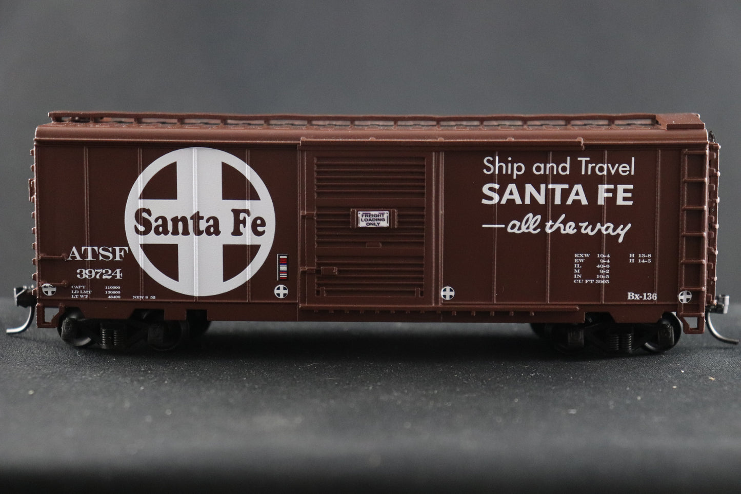 Value Trains 40' PS-1 ATSF Brown "All The Way" Boxcar #39724