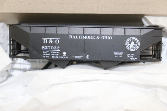 HO Scale Accurail Offset Twin Hopper 827032 N-41 #81903 B&O
