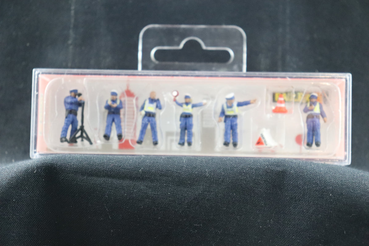 HO Scale Faller Traffic Control Figures #151713