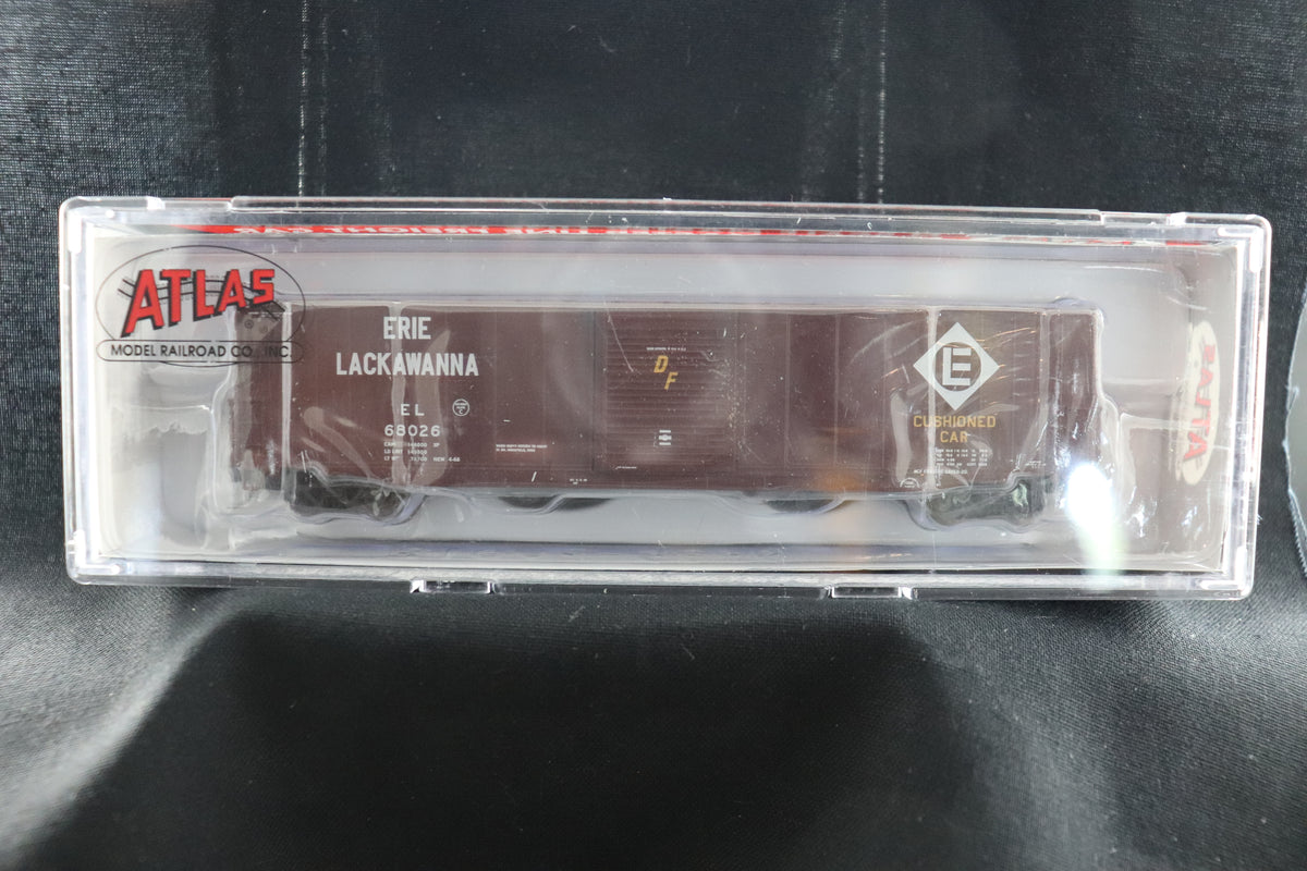 N Scale Atlas N ACF 60' Single Door Auto Parts Box Car Erie Lackawanna #68026