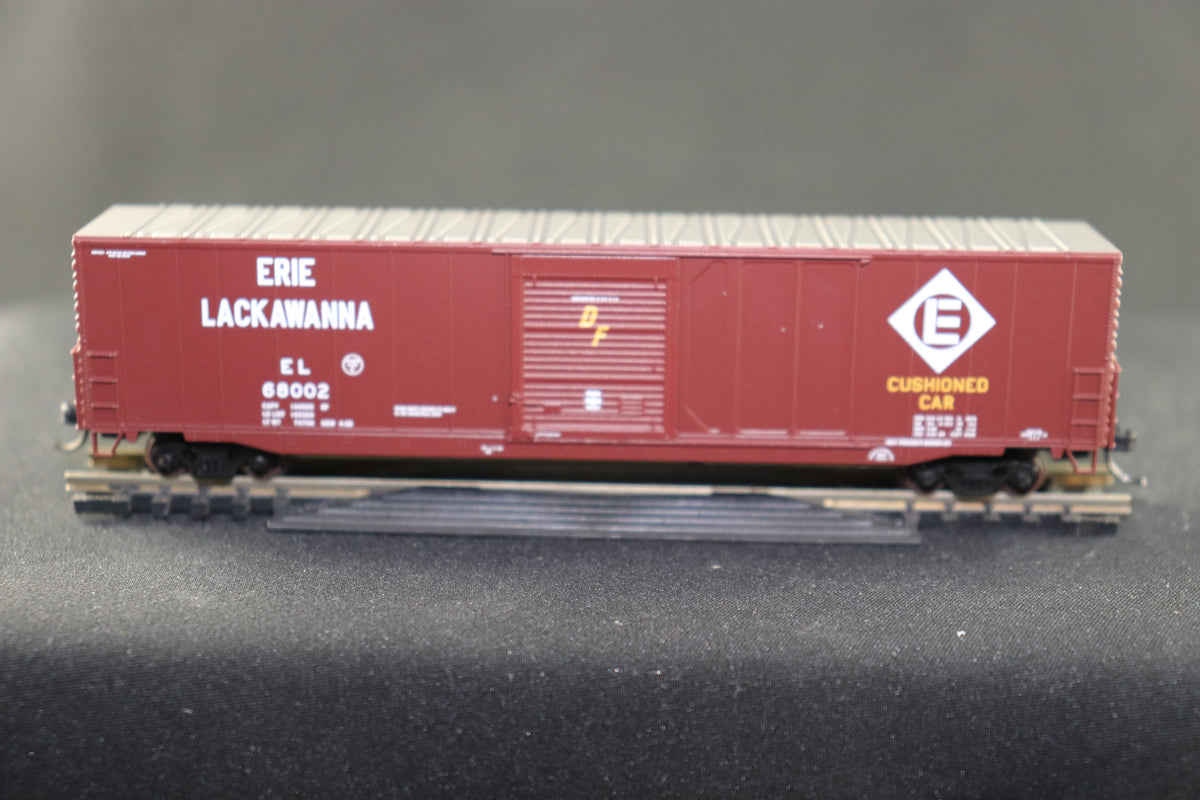 N Scale Atlas N ACF 60' Single Door Auto Parts Box Car Erie Lackawanna #68002