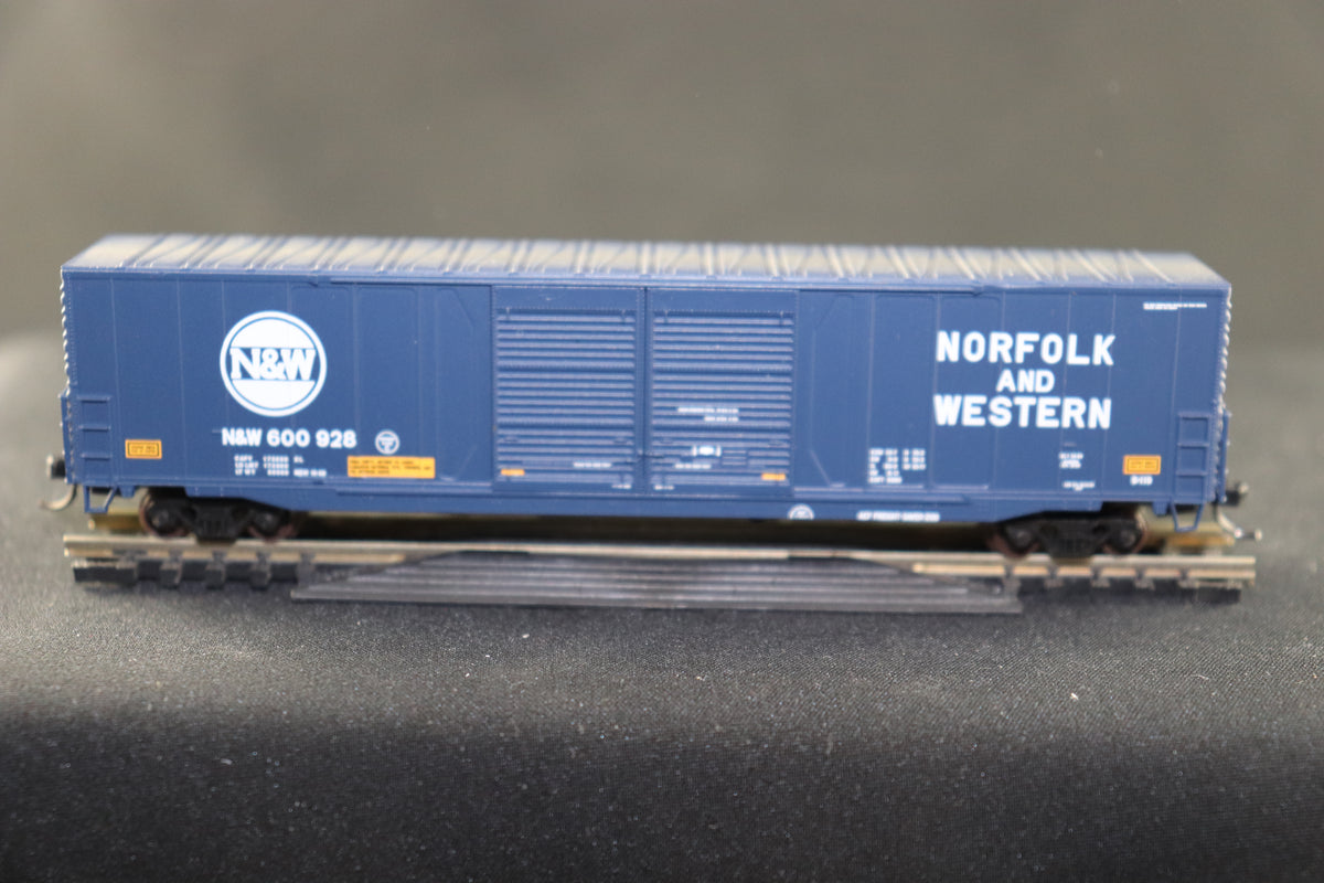 N Scale Atlas N ACF 60' Single Door Auto Parts Box Car Norfolk & Western #600928