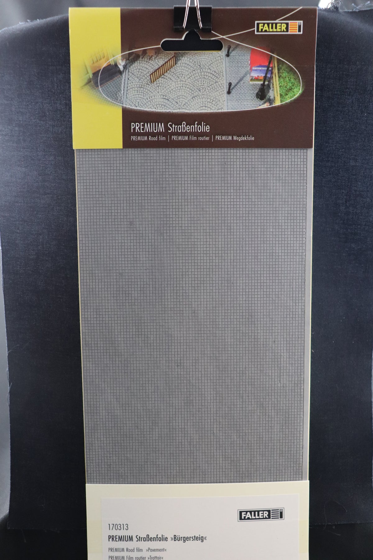 HO Scale Faller Premium Road film #170313