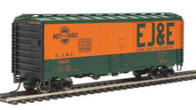 Load image into Gallery viewer, HO Scale WalthersMainline 40&#39; Association of American Railroads 1944 Boxcar - Ready to Run EJ&amp;E #61228
