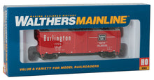 Load image into Gallery viewer, HO Scale WalthersMainline 40&#39; Association of American Railroads 1948 Boxcar - Ready to Run CB&amp;Q #63114
