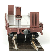 Load image into Gallery viewer, HO Scale WalthersMainline 53&#39; GSC Piggyback Service Flatcar - Ready to Run Conrail #715540
