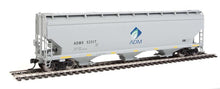 Load image into Gallery viewer, HO Scale WalthersMainline 60&#39; NSC 5150 3-Bay Covered Hopper - Ready to Run ADM #52317
