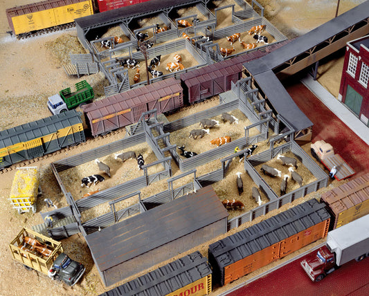 HO Scale Walthers Cornerstone Stock Yards - 2 Pens  #3047