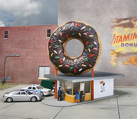 HO Scale Walthers Cornerstone Hole-In-One Donut Shop