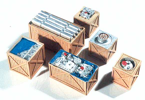 HO Scale Chooch Enterprises Open Crates Load